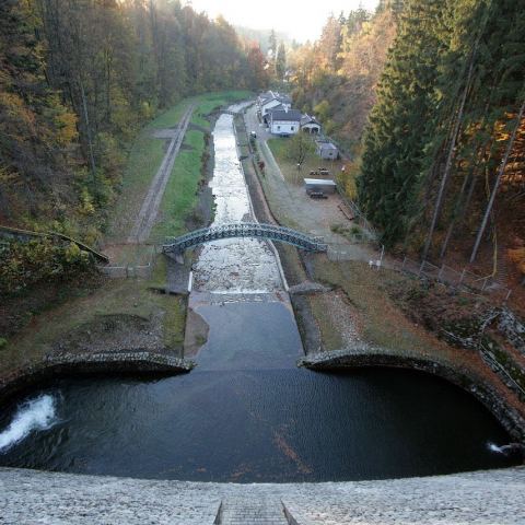 Zapora wodna na rzece Wilczka (Fot. mateo)