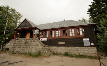 Schronisko PTTK &quot;Na Szczelińcu&quot; (Fot. krystian)